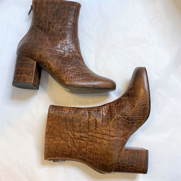 Free People - NIB Cecile Brown Faux Croc Booties - Picture 5 of 11
